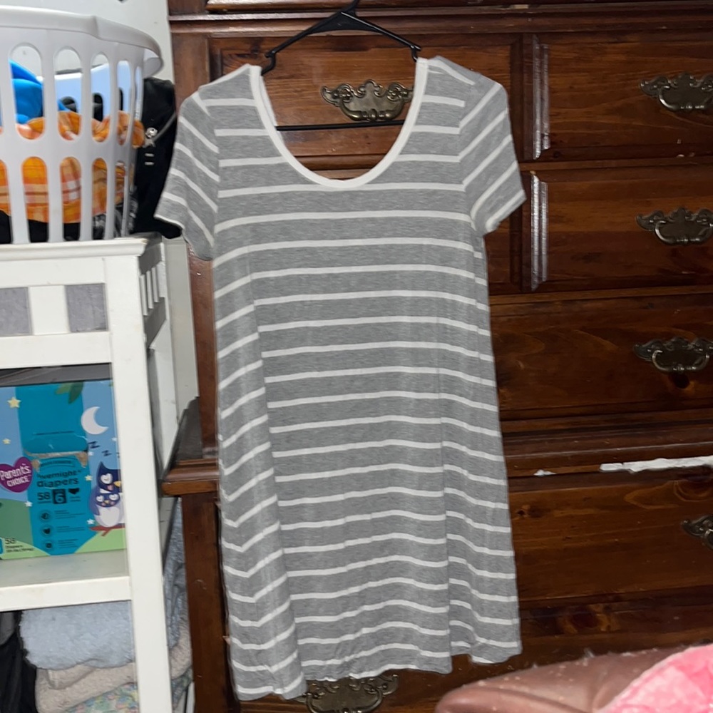 ShopHopes Mini dress. Size small. NWOT.